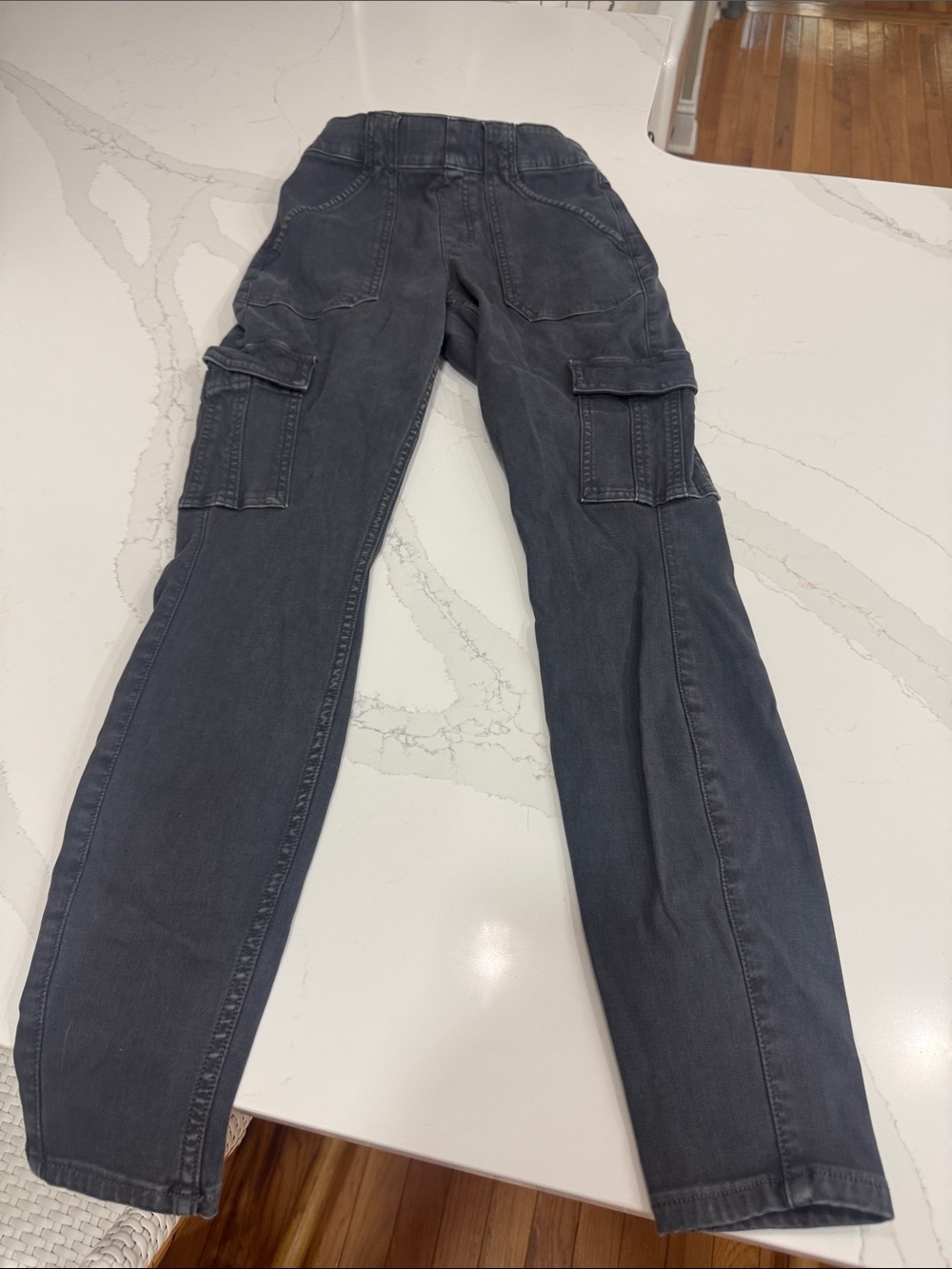 SPANX woman’s Skinny Jeans in Black